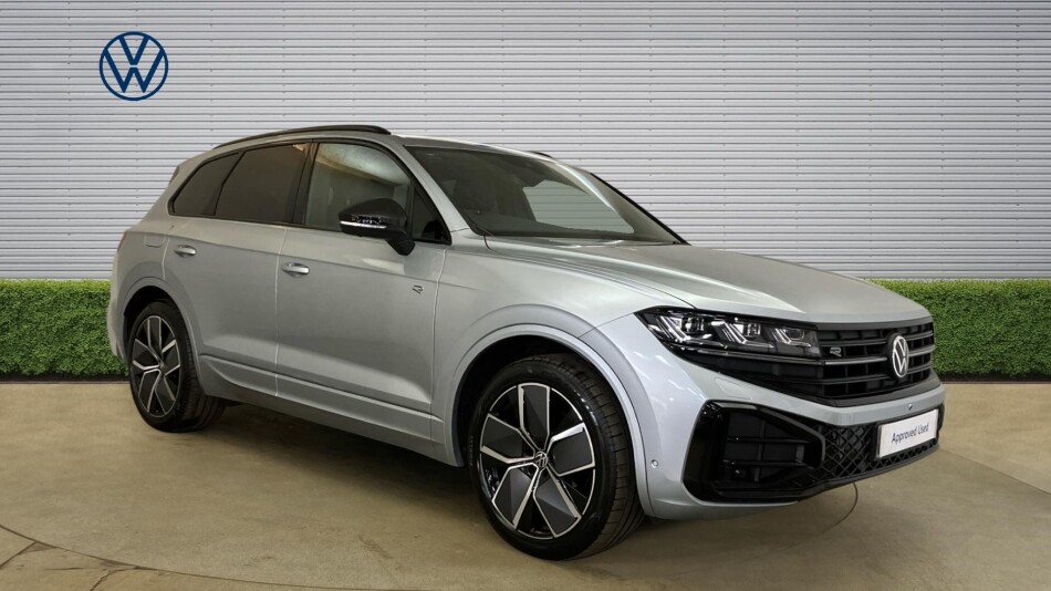 Volkswagen Touareg 3.0 V6 TDI 4Motion 286 Black Edition 5dr Tip Auto Diesel Estate